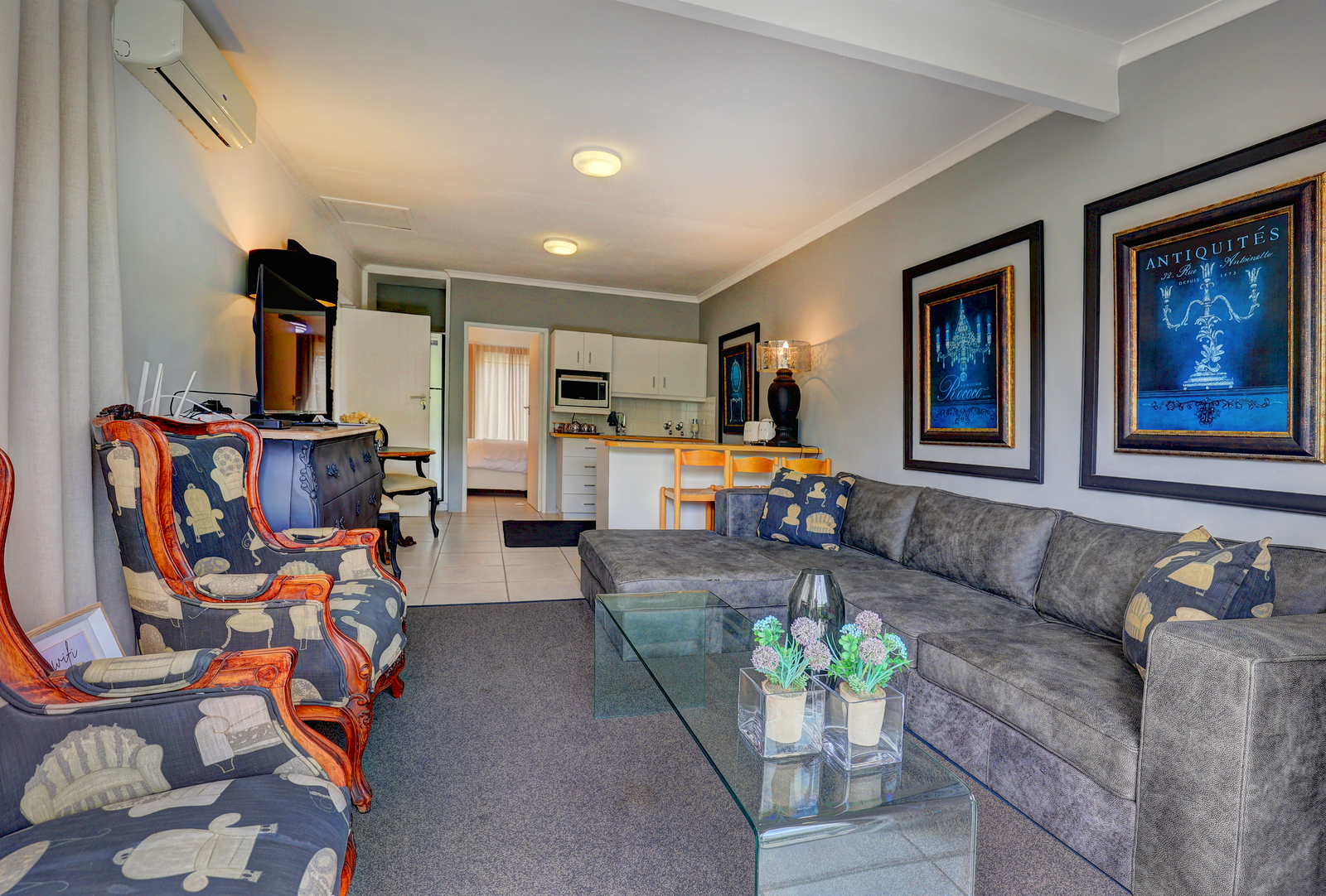 Stay Wilderness Room 5 – spacious self-catering double room in Wilderness, Garden Route